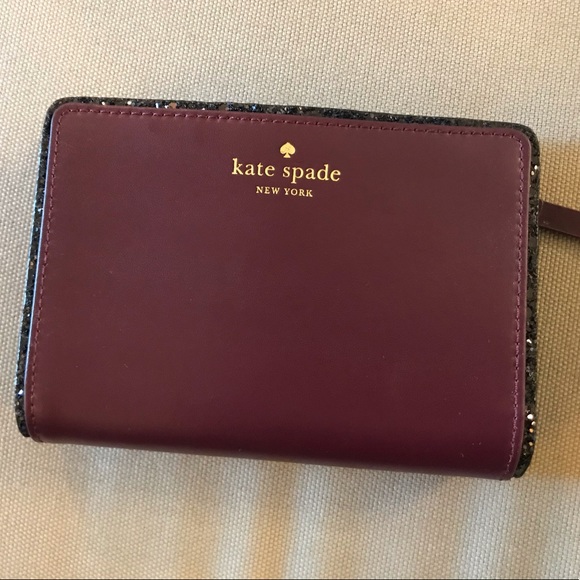 kate spade Accessories - Brand New Kate Spade Wallet